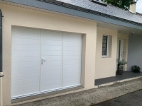 Installation d'une porte de garage battante à Carquefou (44470)