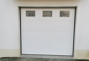Installation d&#039;une porte de garage sectionnelle à Saint-Sébastien-Sur-Loire (44230)
